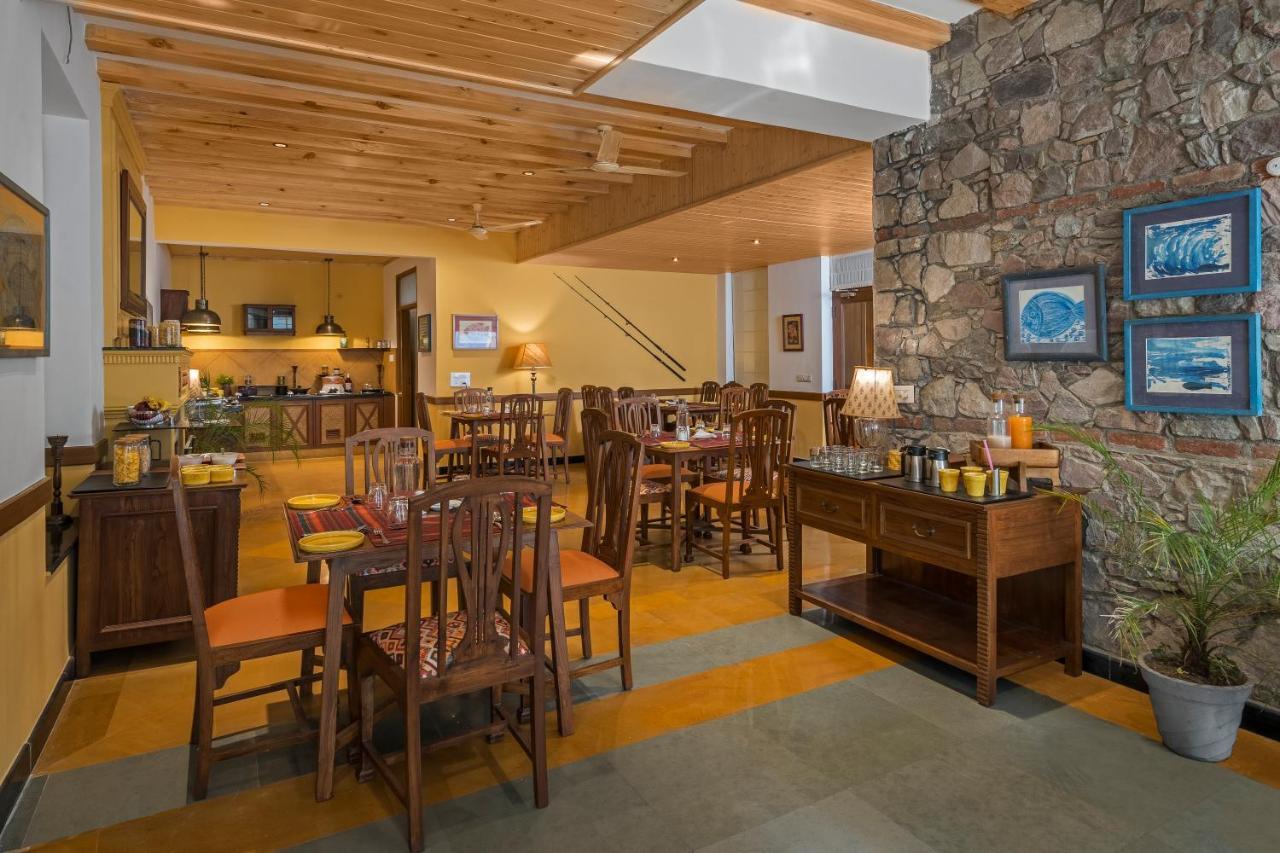 The Fishermen'S Lodge By Leisure Hotels Bhīm Tāl エクステリア 写真