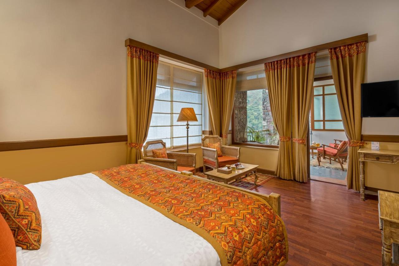 The Fishermen'S Lodge By Leisure Hotels Bhīm Tāl エクステリア 写真