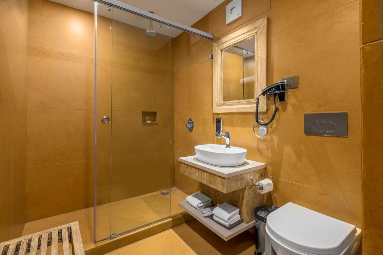 The Fishermen'S Lodge By Leisure Hotels Bhīm Tāl エクステリア 写真
